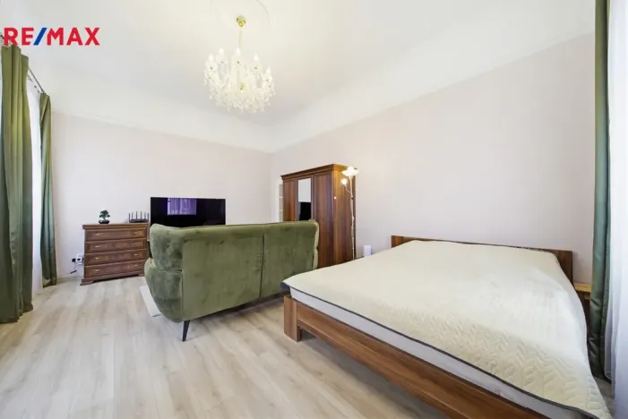 Prodej bytu 2+1, Karlovy Vary, Koptova, 78 m2