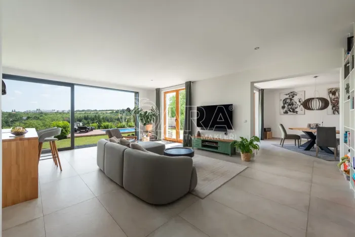 Prodej rodinného domu, Statenice, Nad Vinicí, 219 m2