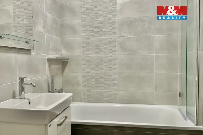 Pronájem bytu 3+1, České Budějovice - České Budějovice 2, Krčínova, 67 m2