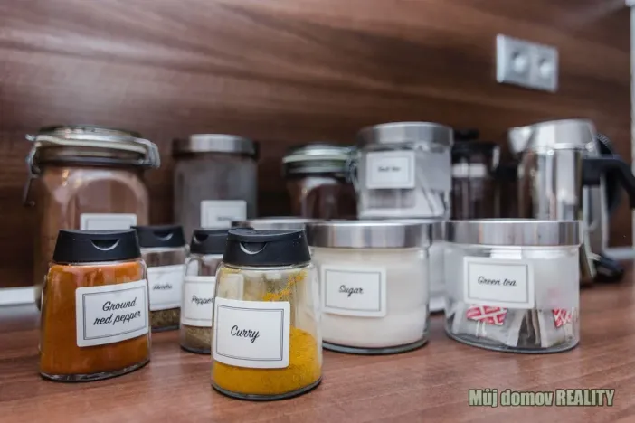 Pronájem bytu 2+kk, Praha - Střížkov, Zakšínská, 52 m2