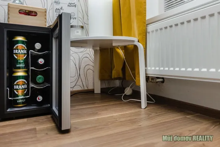 Pronájem bytu 2+kk, Praha - Střížkov, Zakšínská, 52 m2