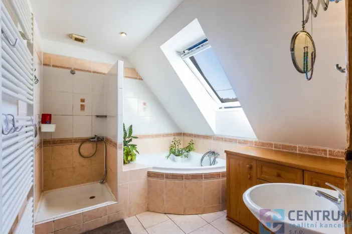 Prodej rodinného domu, Jablonec nad Nisou - Proseč nad Nisou, Zlatá ulička, 131 m2