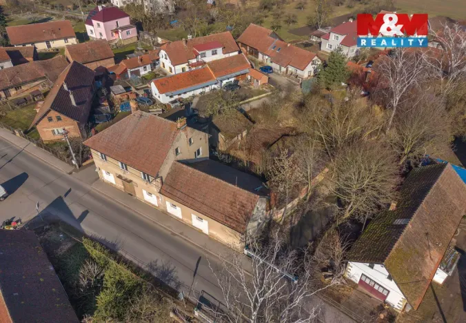 Prodej rodinného domu, Chomutice, 260 m2