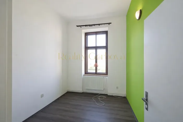 Prodej bytu 4+1, Jindřichův Hradec - Jindřichův Hradec I, Sady, 108 m2