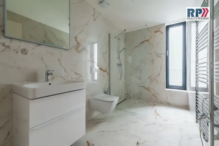 Prodej vily, Praha - Klánovice, U trativodu, 146 m2