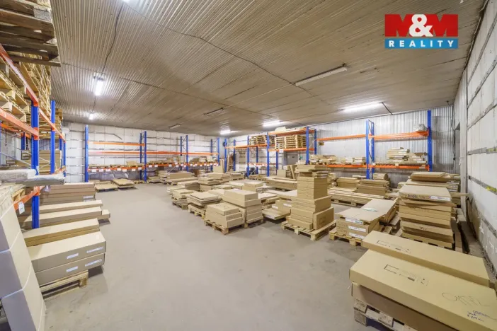 Prodej obchodního prostoru, Teplice, Libušina, 760 m2