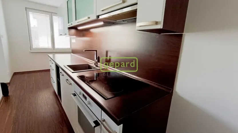 Prodej bytu 3+1, Český Krumlov, Sídliště Plešivec, 69 m2