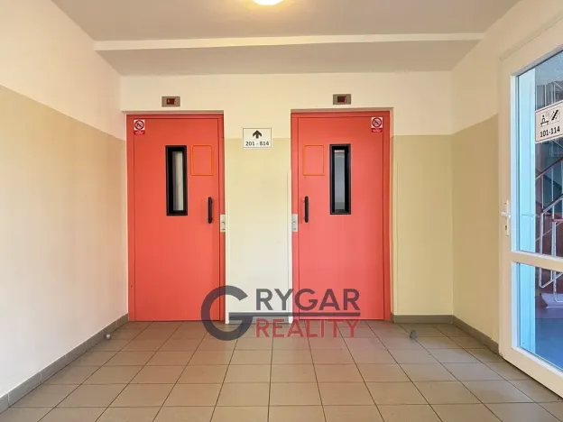 Prodej bytu 1+kk, Praha - Letňany, Třinecká, 41 m2