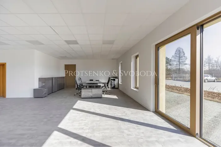 Pronájem kanceláře, Velká Bíteš, 937 m2