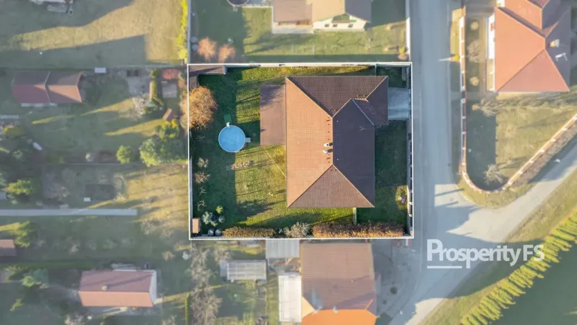 Prodej rodinného domu, Lutopecny, 169 m2