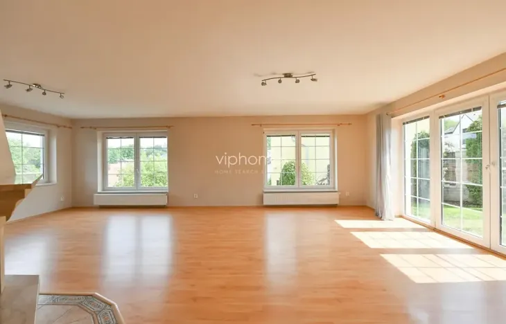 Pronájem vily, Praha - Stodůlky, Ke Koh-i-nooru, 300 m2