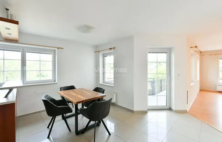 Pronájem vily, Praha - Stodůlky, Ke Koh-i-nooru, 300 m2