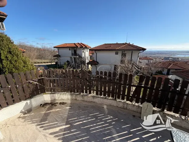 Prodej bytu 3+kk, Nesebar, Bulharsko, 90 m2