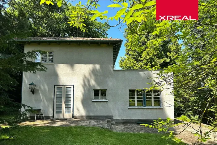 Prodej rodinného domu, Kamenice, Lomená, 157 m2