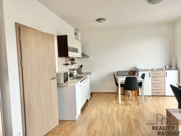 Pronájem bytu 1+kk, Brno, Košinova, 38 m2