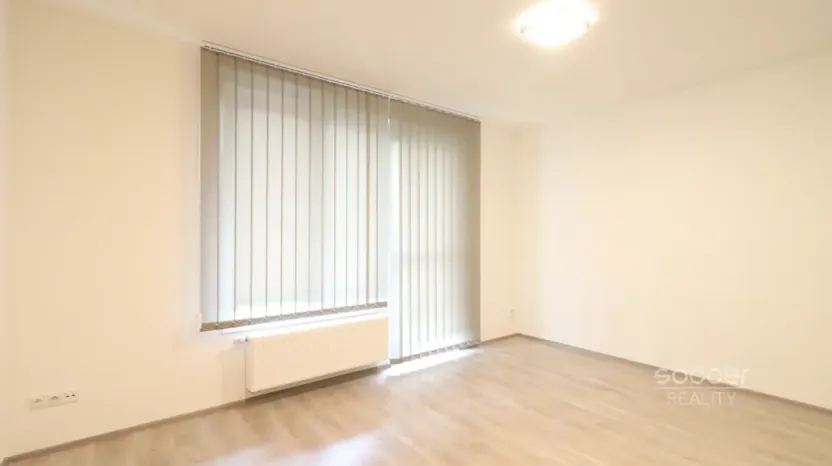 Pronájem bytu 1+kk, Praha - Čakovice, Bermanova, 34 m2