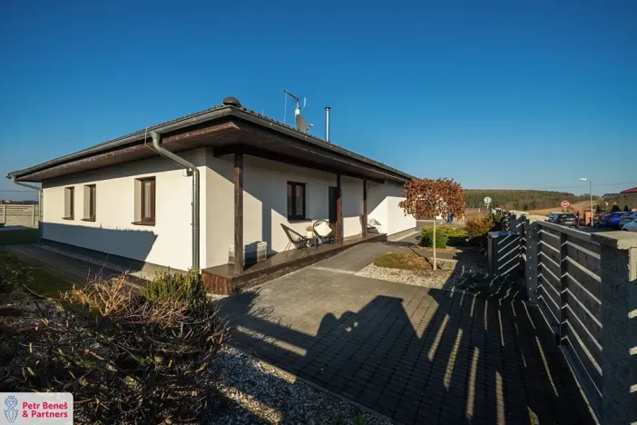 Prodej rodinného domu, Senomaty, Na Hradišti, 138 m2