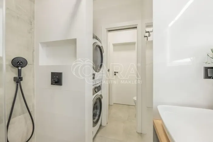 Pronájem bytu 2+1, Praha - Strašnice, Strančická, 49 m2