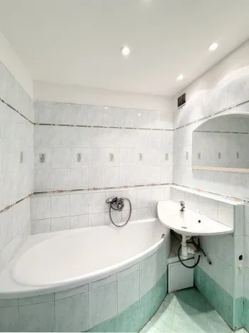 Pronájem bytu 3+1, Liberec - Liberec V-Kristiánov, Hvězdná, 84 m2