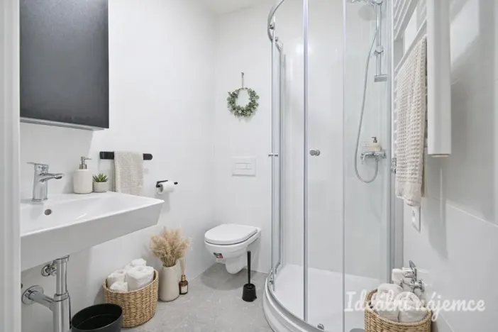 Pronájem bytu 2+kk, Brno, Bubeníčkova, 35 m2