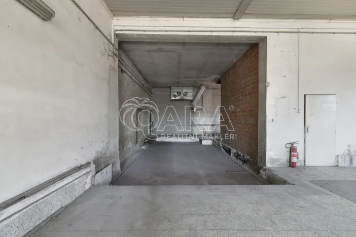 Pronájem výrobních prostor, Nový Jičín, Riegrova, 2293 m2