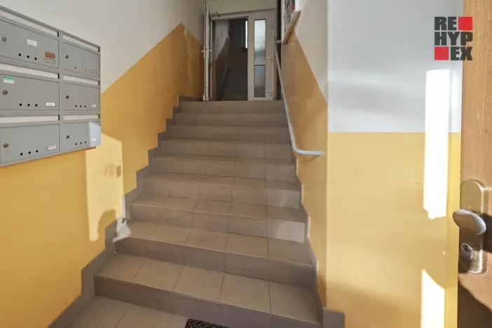 Pronájem bytu 1+kk, Liberec - Liberec V-Kristiánov, Stavbařů, 28 m2