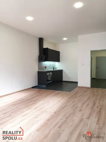 Pronájem bytu 2+kk, Hlučín, Mírové náměstí, 59 m2