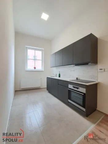 Pronájem bytu 2+kk, Hlučín, Mírové náměstí, 58 m2