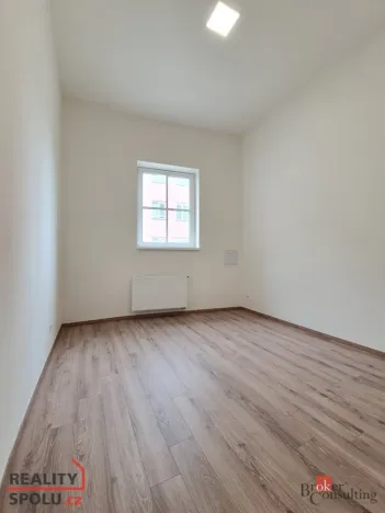Pronájem bytu 2+kk, Hlučín, Mírové náměstí, 58 m2