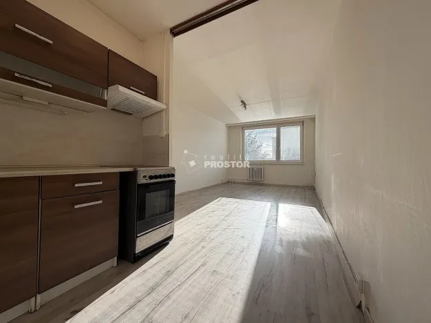 Prodej bytu 3+kk, Praha - Kyje, Travná, 62 m2