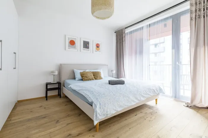 Pronájem bytu 2+kk, Praha - Karlín, Sokolovská, 55 m2