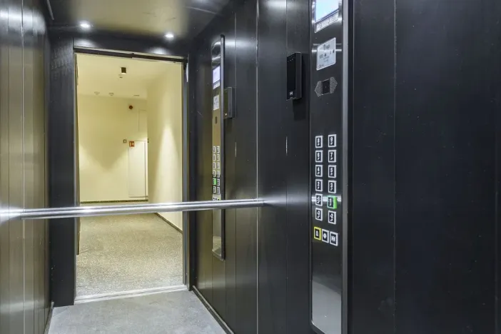 Pronájem bytu 2+kk, Praha - Karlín, Sokolovská, 55 m2