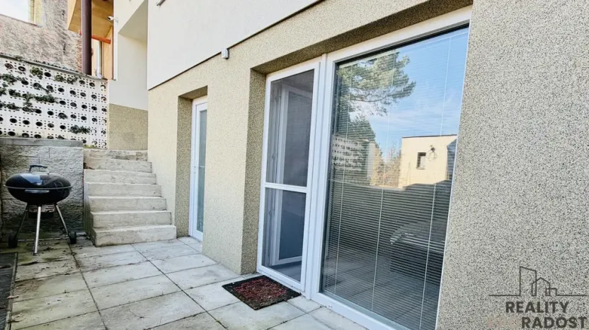 Pronájem bytu 2+kk, Brno, Veslařská, 45 m2