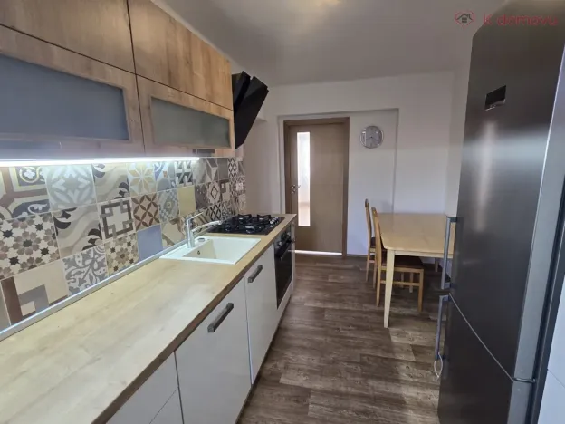 Pronájem bytu 2+1, Přerov - Přerov I-Město, Jižní čtvrť IV, 61 m2