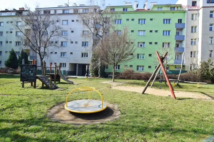 Prodej bytu 2+kk, Brno - Černovice, Zvěřinova, 43 m2