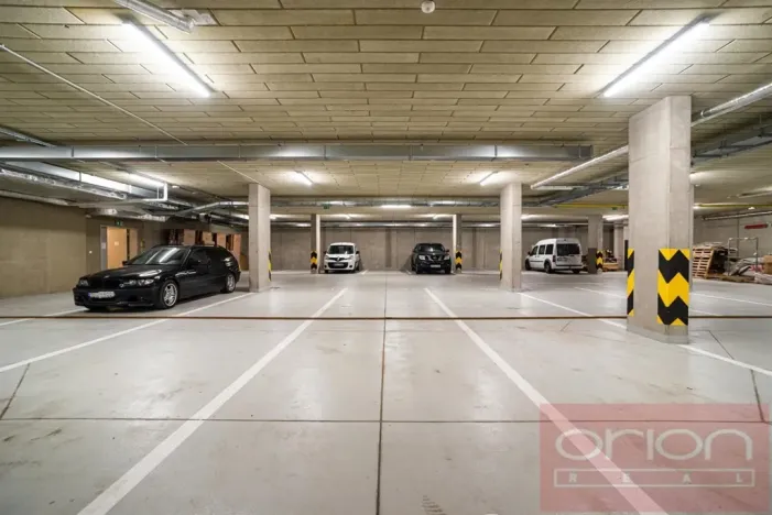 Pronájem bytu 4+kk, Praha - Smíchov, Holečkova, 207 m2