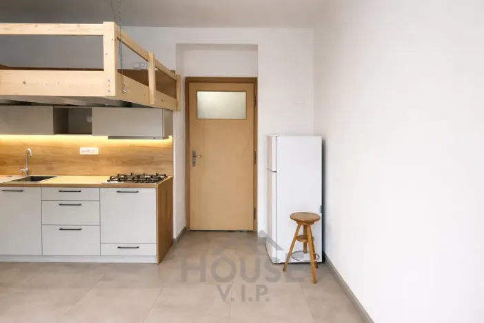 Prodej bytu 1+kk, Praha - Žižkov, V domově, 25 m2