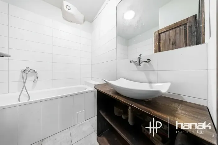 Prodej zemědělské usedlosti, Náklo, 521 m2