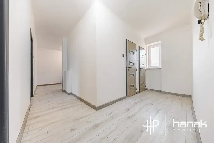 Pronájem bytu 2+1, Břidličná, 1. máje, 54 m2