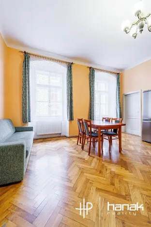 Prodej kanceláře, Olomouc, Univerzitní, 88 m2