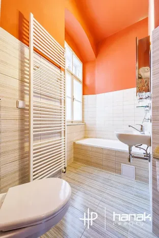 Prodej kanceláře, Olomouc, Univerzitní, 88 m2