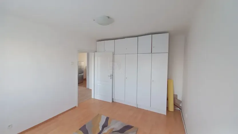 Pronájem bytu 2+1, Praha - Vršovice, Konopišťská, 54 m2