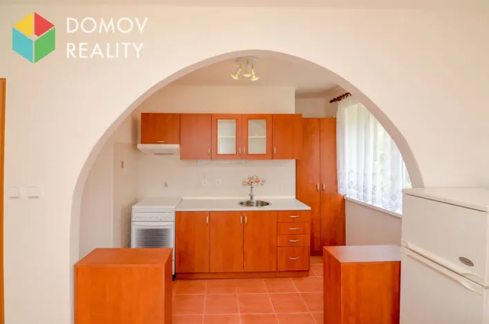 Pronájem bytu 3+kk, Králův Dvůr, Pod Hájem, 67 m2