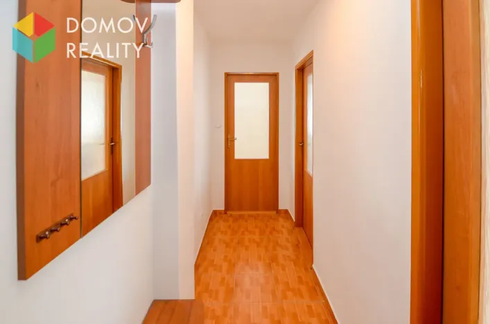 Pronájem bytu 3+kk, Králův Dvůr, Pod Hájem, 67 m2