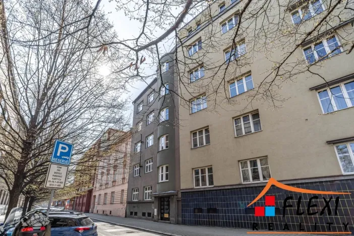 Pronájem bytu 2+kk, Ostrava, Dr. Šmerala, 49 m2