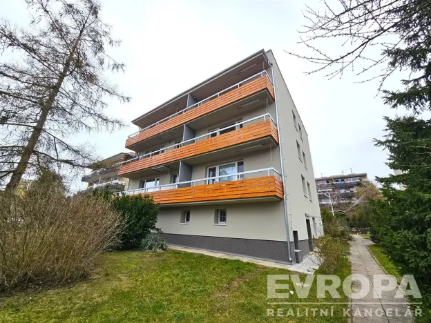 Pronájem bytu 3+1, Praha - Modřany, Hájenská, 76 m2