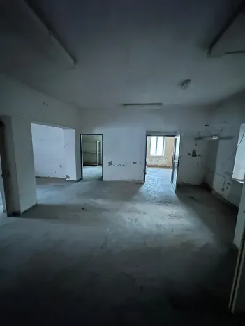 Prodej výrobních prostor, Okrouhlice, 551 m2