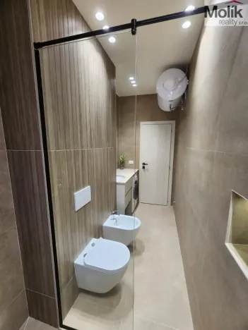 Prodej bytu 2+kk, Drač, 68 m2