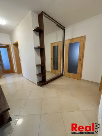 Pronájem bytu 4+kk, Brno - Komín, Jundrovská, 98 m2