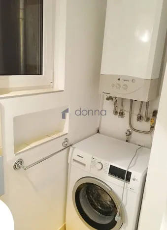 Pronájem bytu 2+kk, Praha, Thámova, 55 m2